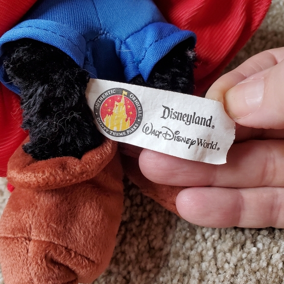 Disneyland Wizard Mickey Mouse Plush. - Picture 4 of 6